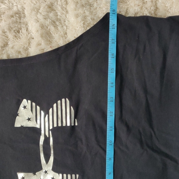 EUC Under Armour muscle tank - Picture 3 of 6